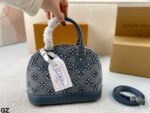 LV Alma浮雕牛仔贝壳包