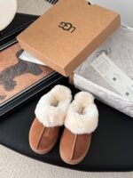 UGG Slippers - Image 2