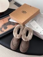 UGG Boots - Image 2