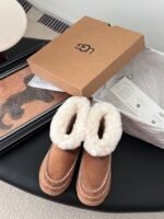 UGG Boots - Image 2