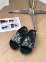 Balenciaga Slides - Image 2