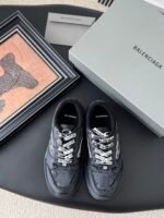 Balenciaga Hamptons Sneakers - Image 2