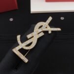 Saint Laurent square diamond brooch - Image 3