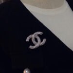 CHANEL brooch - Image 3