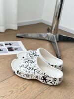 Balenciaga Slides - Image 6