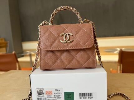 A96183 Chanel