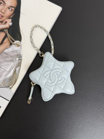 Chanel genuine leather, 26c star charm, in stock.99545