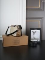 COACH Georgie Wine God Bag Underarm Bag Shoulder Bag - Image 2