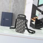 Dior top imported factory embroidery paired with imported cowhide saddle handbag - Image 4