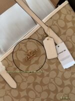coach | 卡其白托特包city33 - Image 3