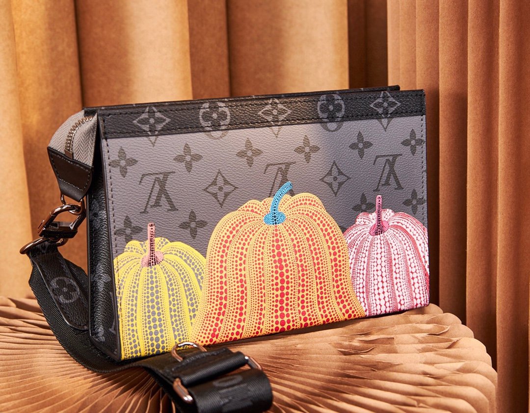 4 Louis Vuitton Pumpkin Collection Men's Two Piece Set LV x YK GASTON Mini Handbag - Image 1