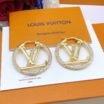 Louis Vuitton's new round diamond studded gold earrings - Image 4