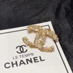 Chanel brooch - Image 5