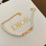Dior Pearl Bracelet - Image 5