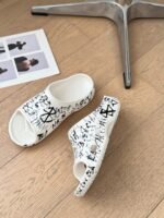 Balenciaga Slides