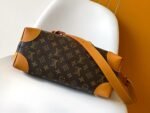 Louis Vuitton Classic 𝐒𝐭𝐞𝐚𝐦𝐞𝐫30 Handbag - Image 5