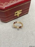 Cartier CNC narrow English ring - Image 3