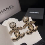 Chanel white leather earrings - Image 2