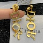 Dior earrings hot selling item - Image 6