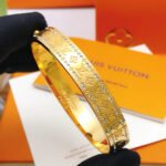 Louis Vuitton Golden Vintage Bracelet - Image 5