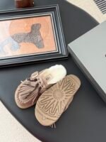 UGG Slippers - Image 3