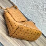 MCM 𝗟𝗶𝘇 𝗩𝗶𝘀𝗲𝘁𝗼 Classic Medium Brown Double sided Shopping Bag - Image 6