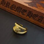 Chrome Hearts Classic Retro Horseshoe print Cross Ring