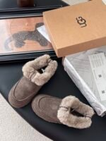 UGG Boots - Image 5