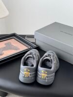 Balenciaga Hamptons Sneakers - Image 4
