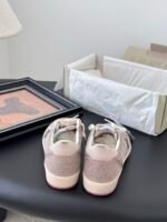 GGDB pre-distressed sneakers - Image 4