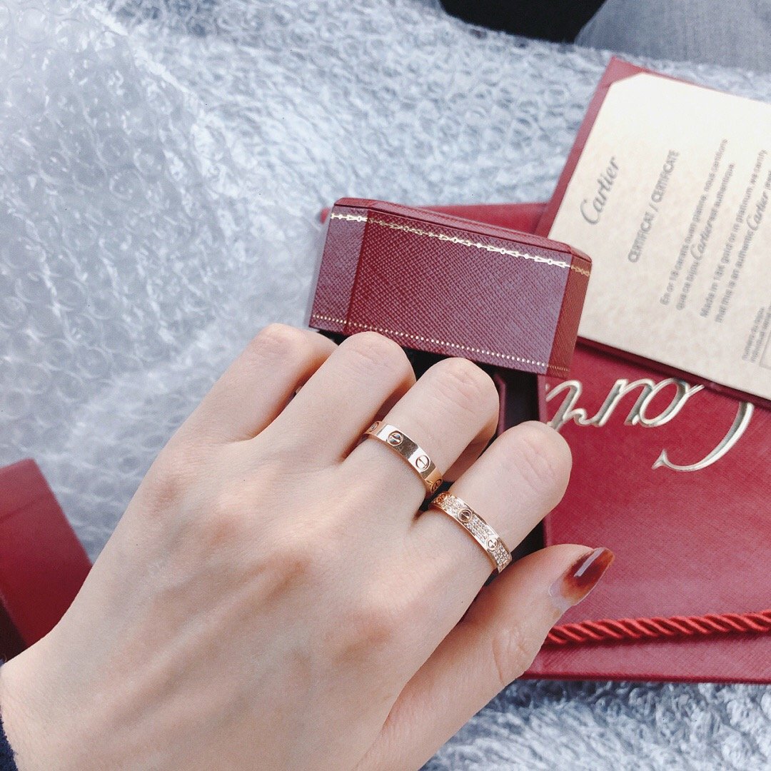 7 Cartier love nail smooth ring - Image 1