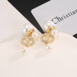 Dior letter pearl earrings - Image 3