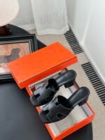 Hermès Slides - Image 5