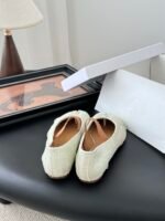 Maison Margiela Tabi - Image 4