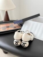 Chanel Pearl Heel Mary Janes - Image 4