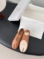 Maison Margiela Tabi - Image 3