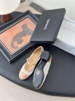 Chanel Raffia Mary Jane Block Heels - Image 3