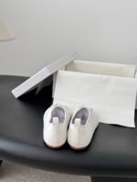 Maison Margiela Tabi - Image 3