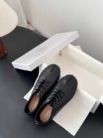 Maison Margiela Tabi - Image 6