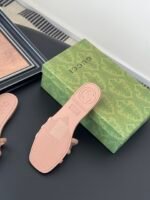 GUCCI Rubber Slide Sandals - Image 3