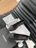 CHANEL Cap Toe Bow Pumps - Image 5