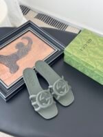 GUCCI Rubber Slide Sandals - Image 5