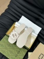 GUCCI Rubber Slide Sandals - Image 3
