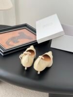 Maison Margiela kinkies - Image 4
