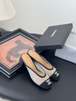 CHANEL Mules - Image 5